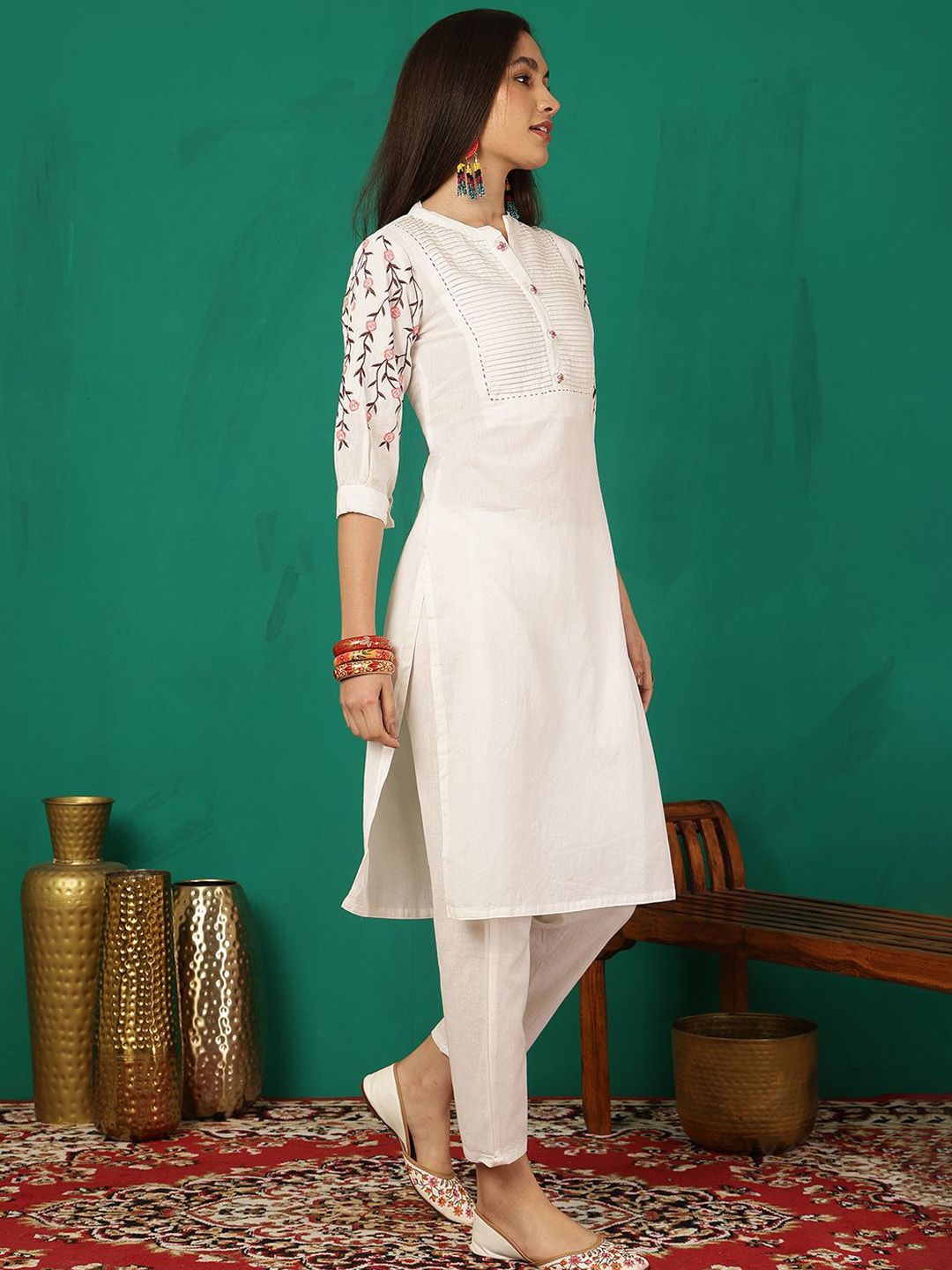 Dhiyona SN Women's Embroidered Mandarin Collar Cotton Kurta With Trouser