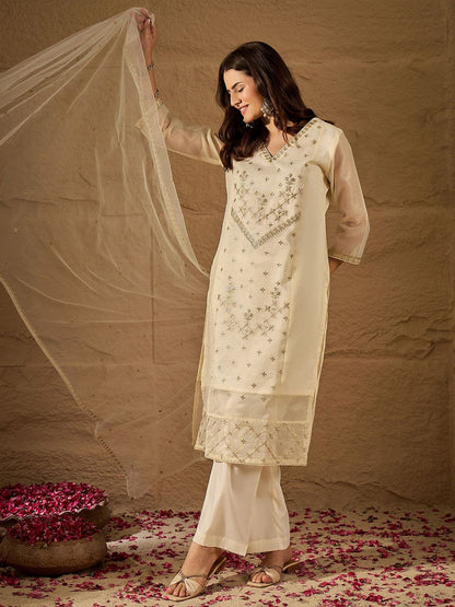 Dhiyona PD Women Floral Embroidered V-Neck Chanderi Cotton Kurta & Trousers With Dupatta