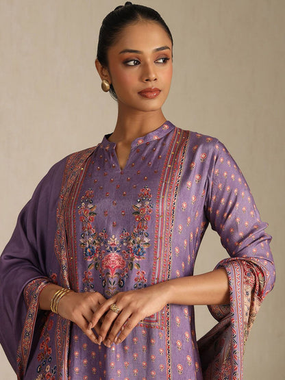 Dhiyona SO Women's Women Floral Printed Sequinned Kurta Set With Dupatta