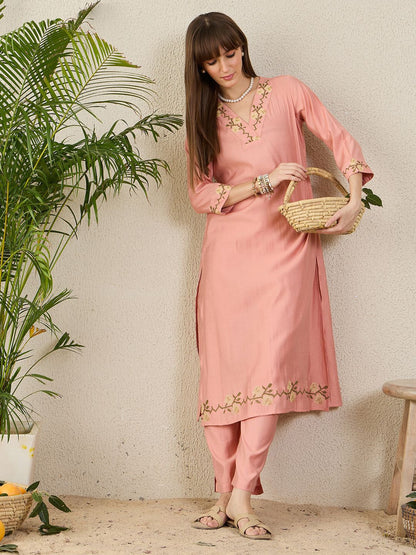 Dhiyona IE Floral Embroidered V-Neck A-Line Tunic With Trousers