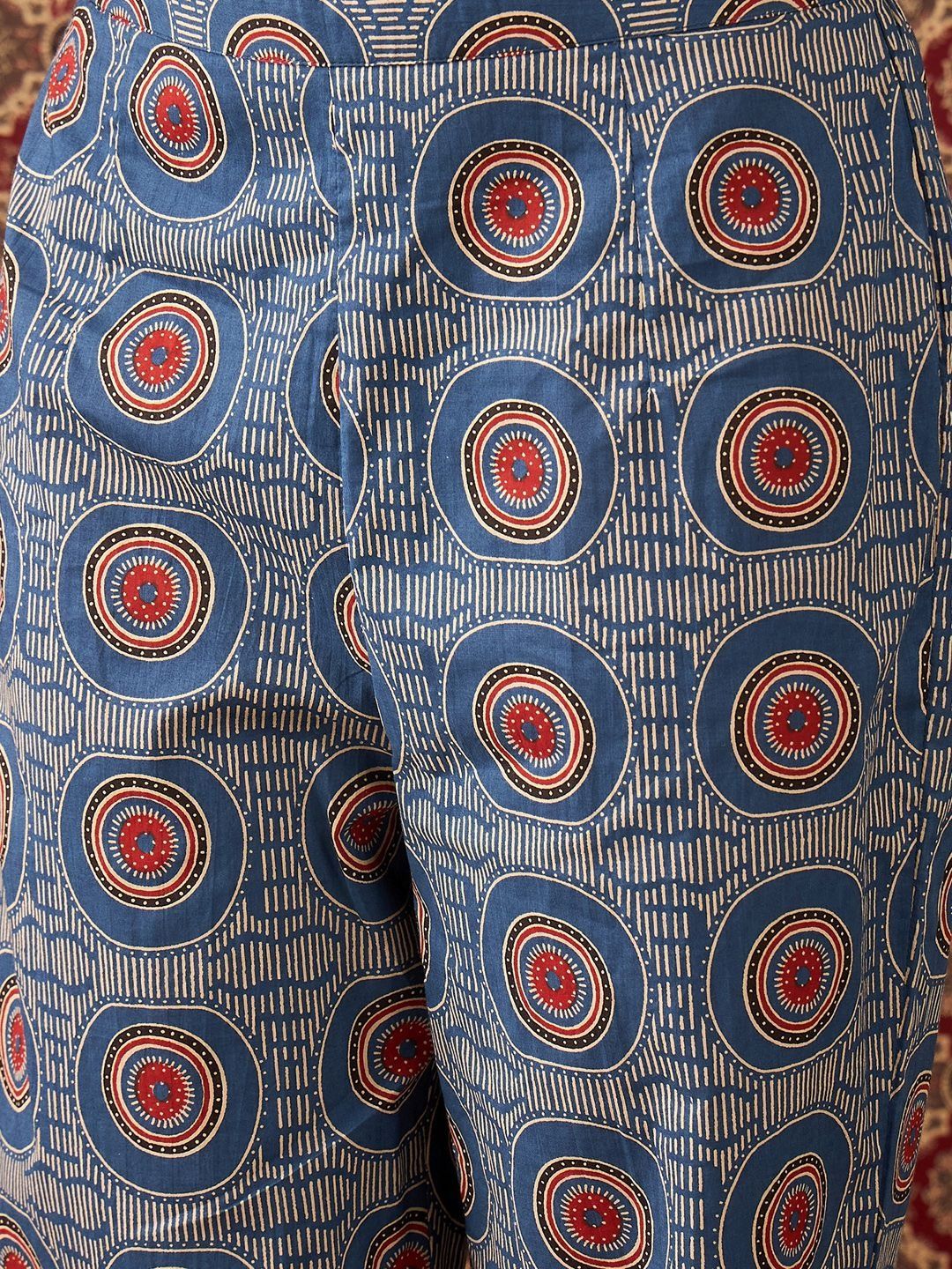 Women Printed Regular Pure Cotton Kurta with Trousers