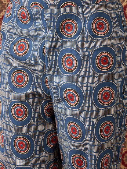 Women Printed Regular Pure Cotton Kurta with Trousers