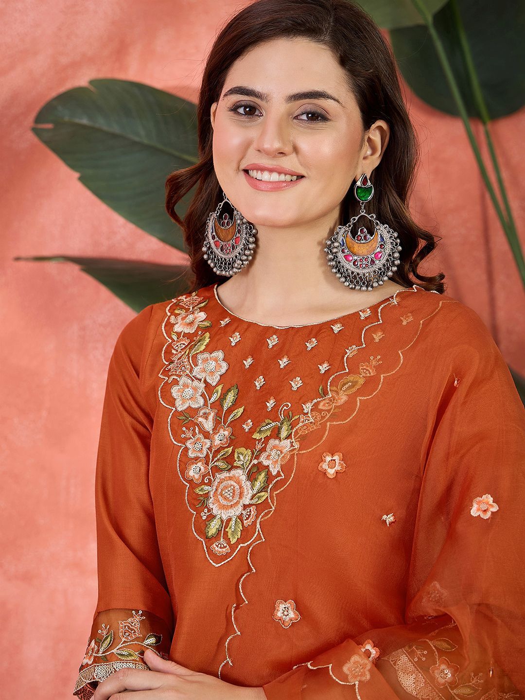 Dhiyona SN Women's Ethnic Motifs Embroidered Zari Straight Kurta With Trousers & Dupatta