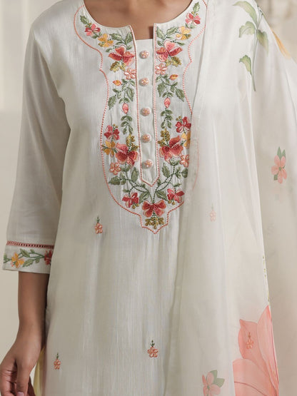 Women Floral Embroidered Kurta with Trousers & Dupatta