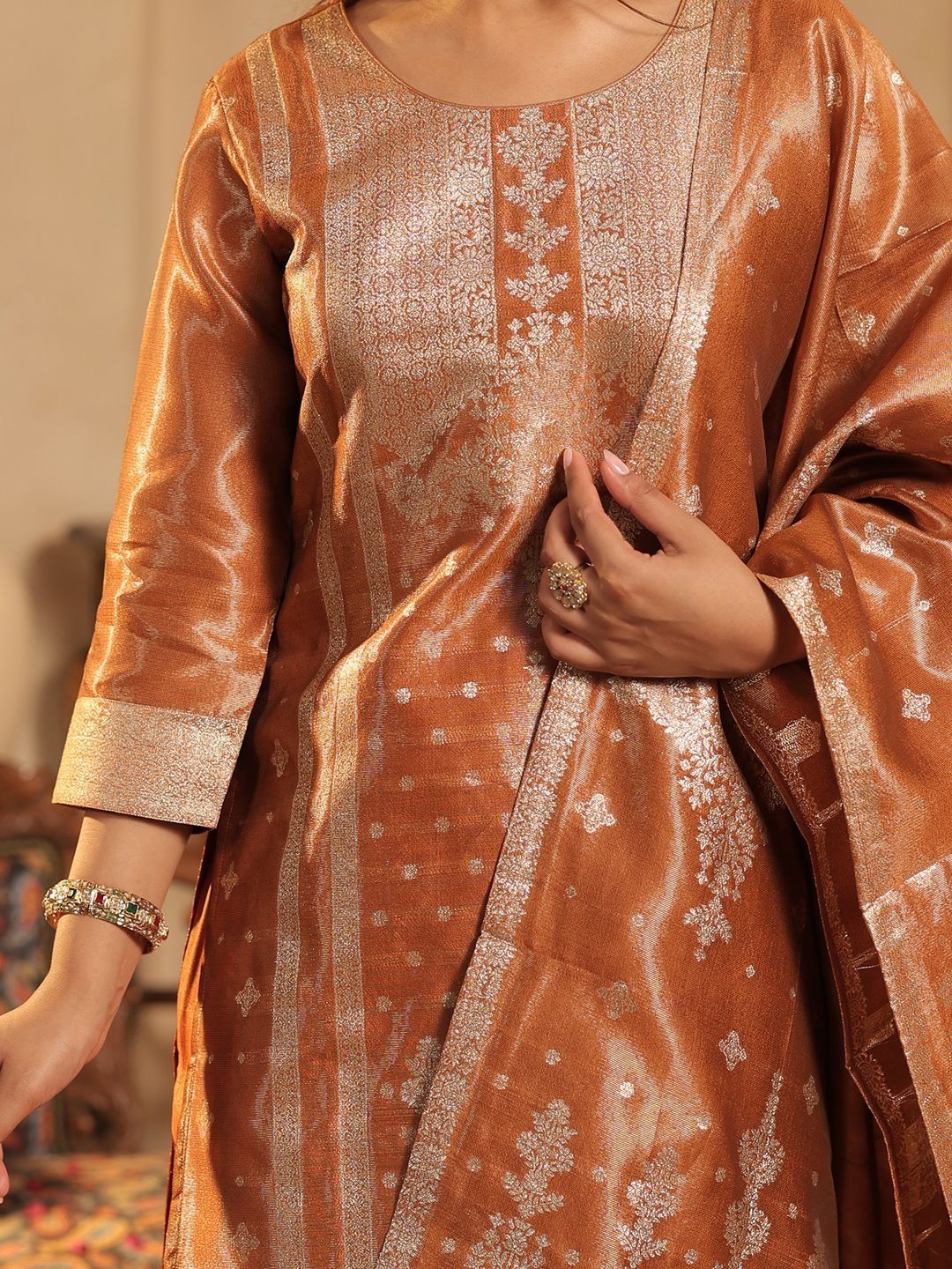 Ethnic Motifs Woven Design Round Neck Straight Kurta &Trousers With Dupatta