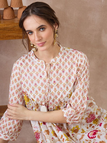 Women Floral Printed Empire Pure Cotton Kurta with Trousers