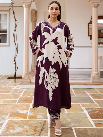 Dhiyona IE Floral Printed Sequinned A-Line Kurta With Salwar