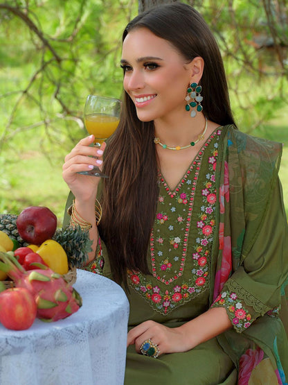 Women Floral Embroidered Thread Work Liva Kurta with Trousers & With Dupatta