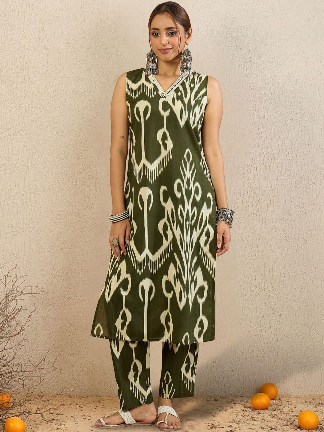 Dhiyona IE Women Ethnic Motifs Printed Regular Pure Cotton Kurta with Trousers & With Dupatta