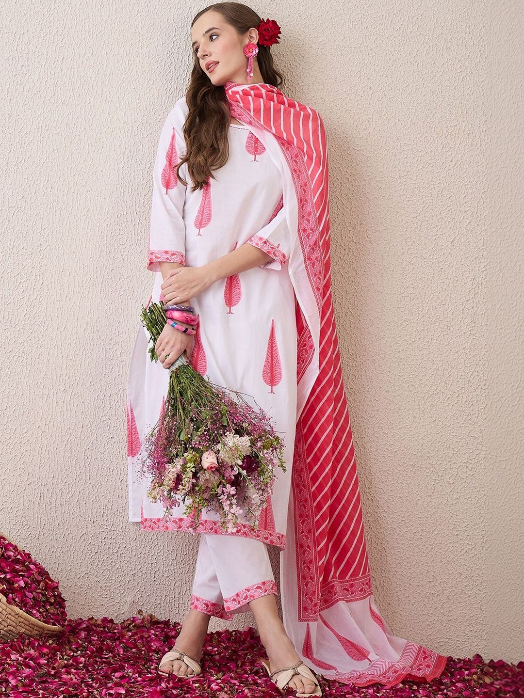 Women Ethnic Motifs Printed Regular Thread Work Pure Cotton Kurta with Trousers & With Dupatta