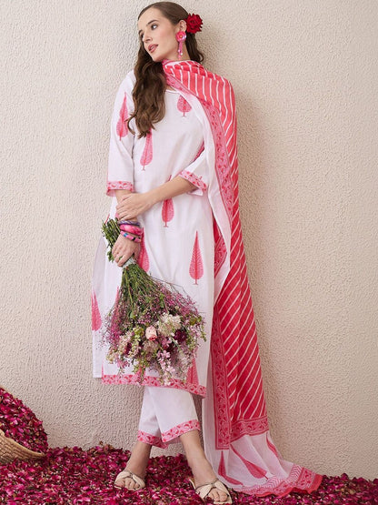 Women Ethnic Motifs Printed Regular Thread Work Pure Cotton Kurta with Trousers & With Dupatta