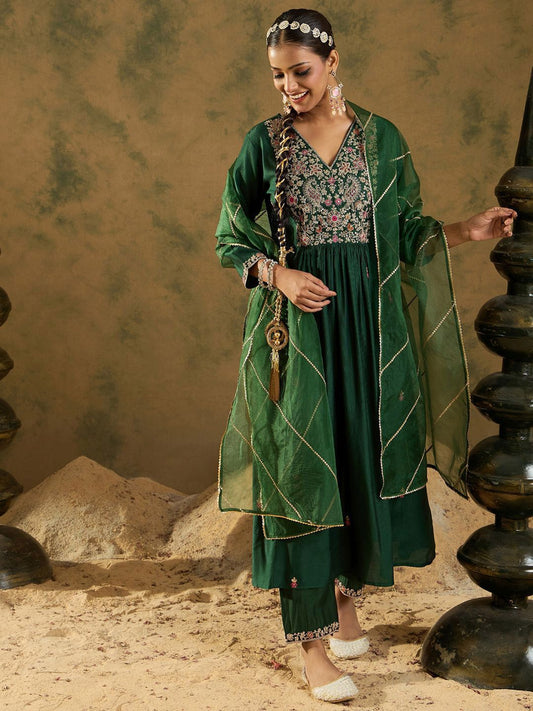 Dhiyona IE Embroidered Zari Work Regular Sleeves A-line Shape V-Neck Liva Kurta Set