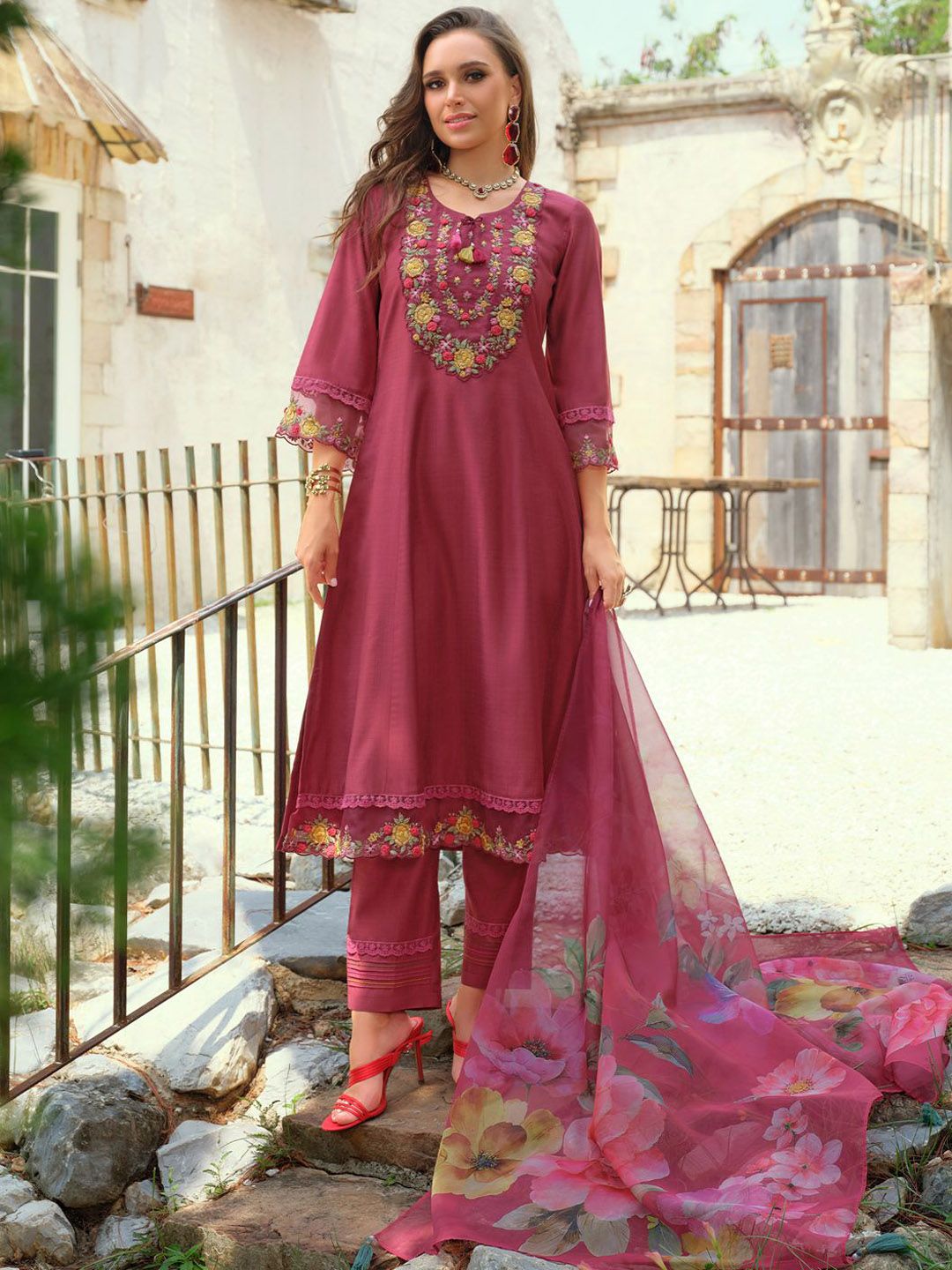 Floral Embroidered Thread Work Tieup Neck A-Line Kurta With Trousers & Dupatta
