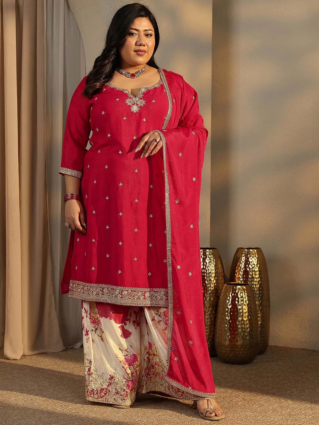 Dhiyona Women's Plus Size Floral Embroidered Kurta with Palazzos & With Dupatta