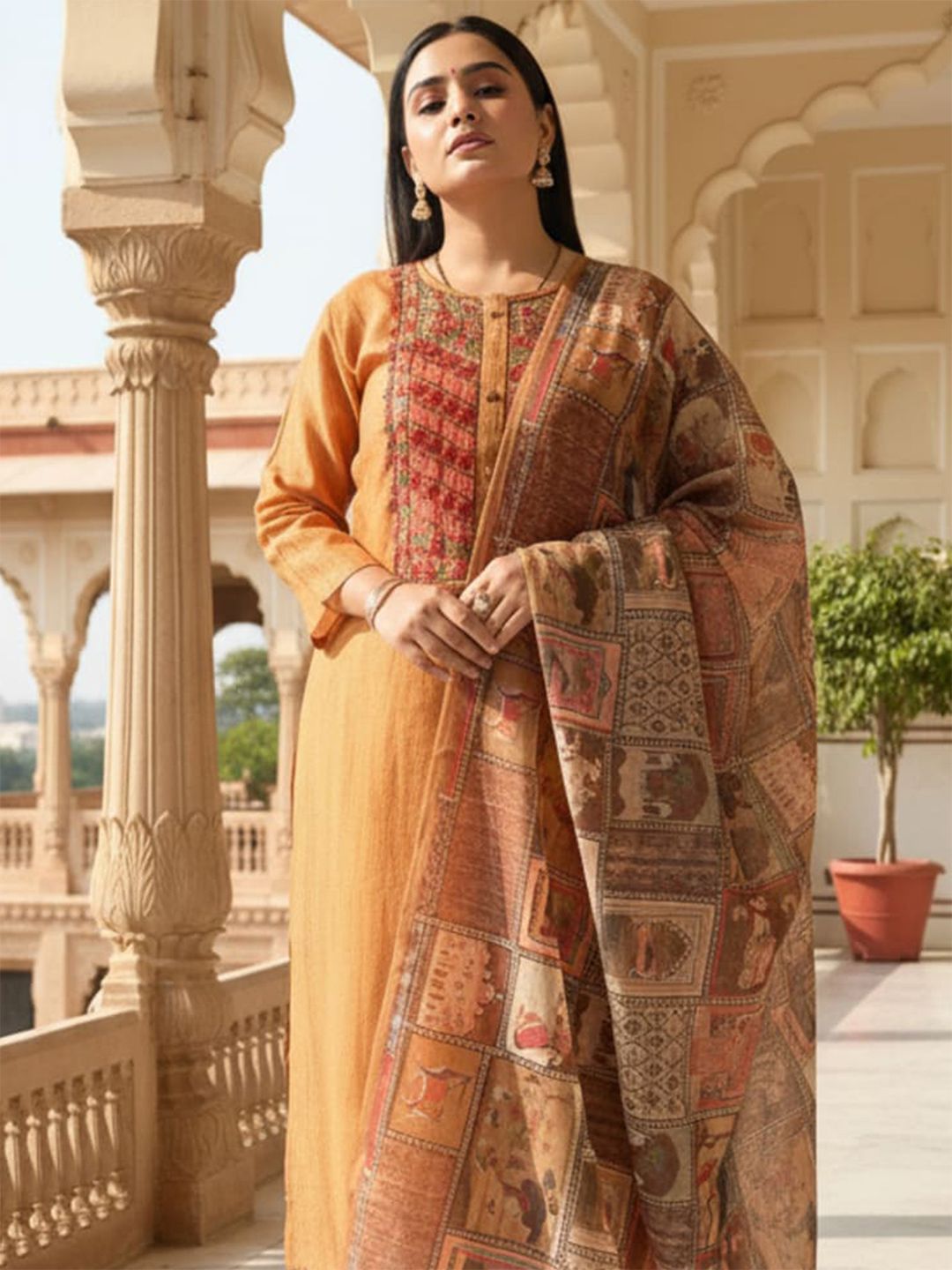 Dhiyona IE Women Ethnic Motifs Printed Kurta with Trousers & Dupatta