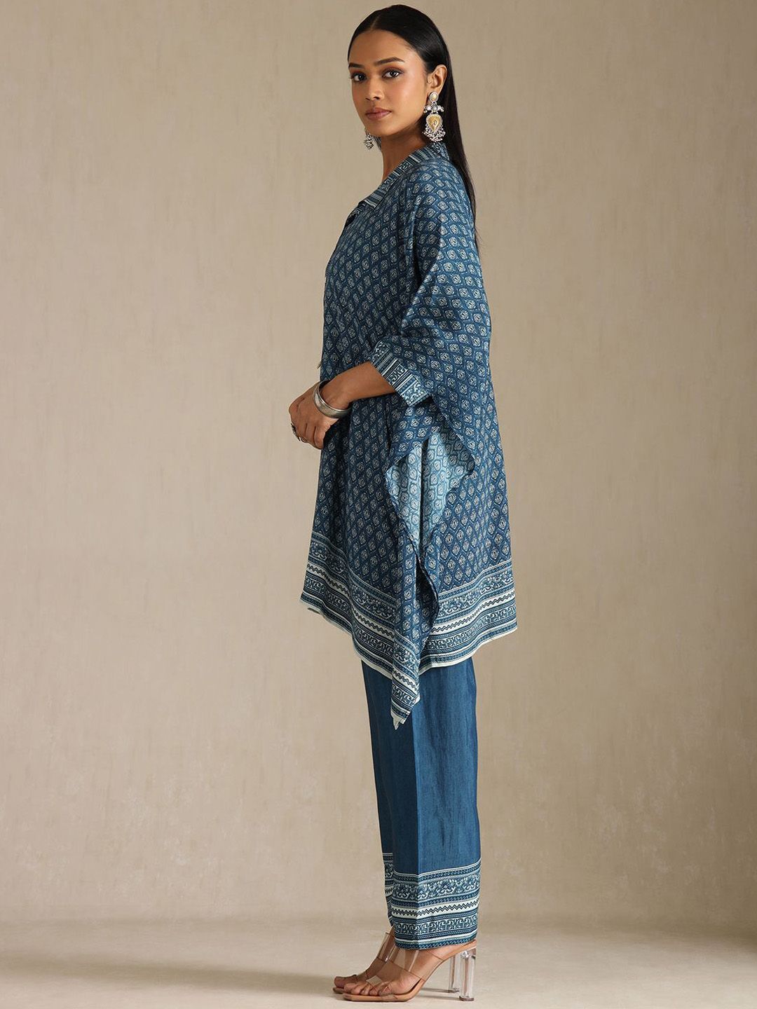 Dhiyona SO Women's Women Floral Printed Thread Work Kaftan Kurta with Trousers