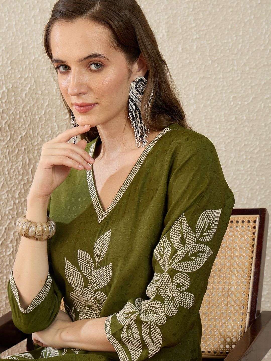 Dhiyona IE Printed V-Neck Three-Quarter Sleeves Cotton Top With Trousers