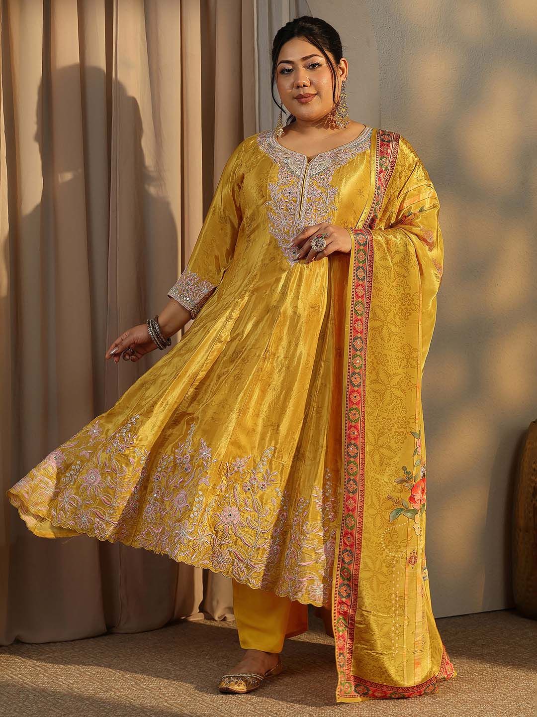 Dhiyona Women's Plus Size Floral Embroidered Kurta with Trousers & Dupatta