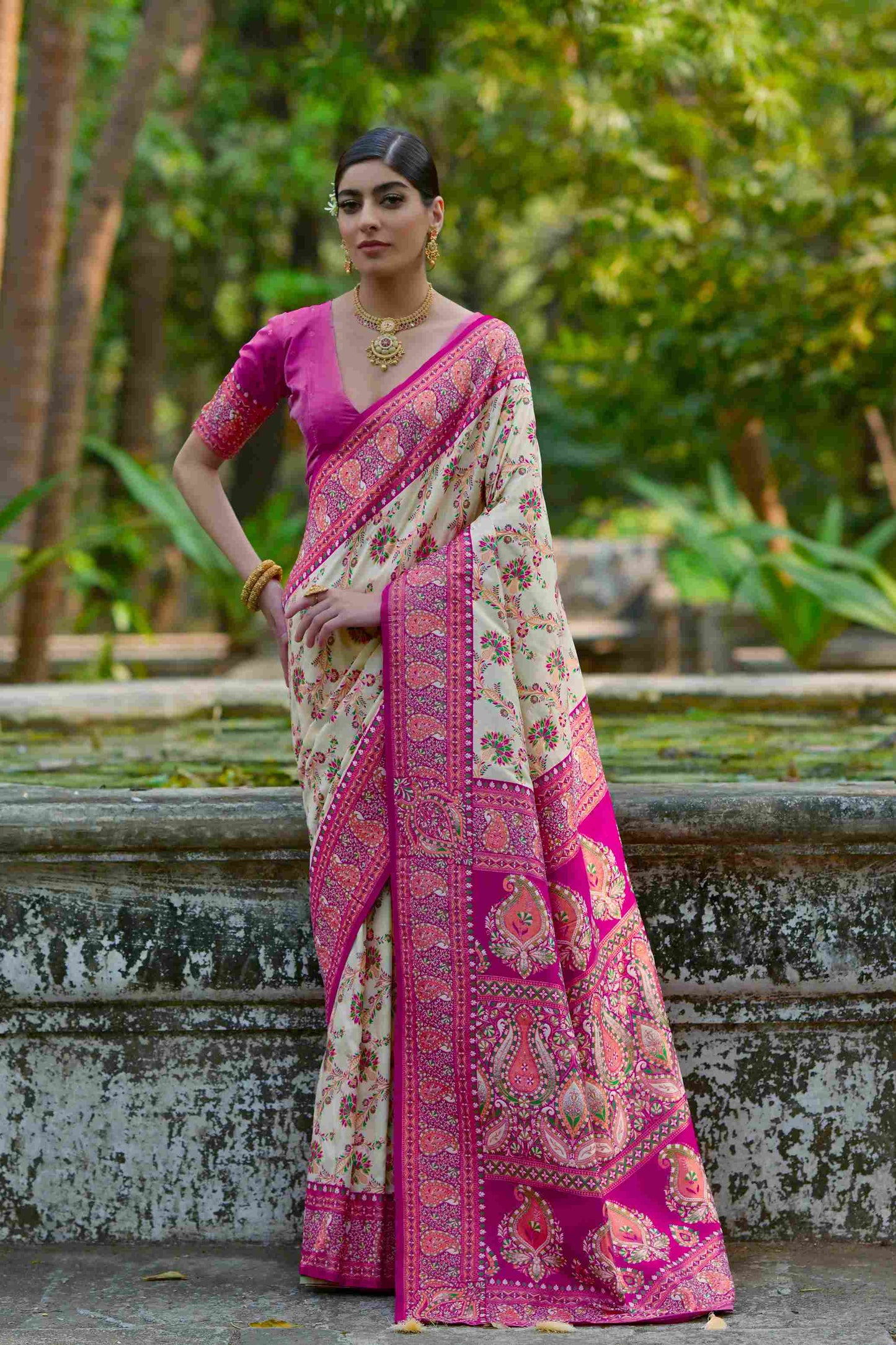 Cream Pink Pashmina Silk Saree