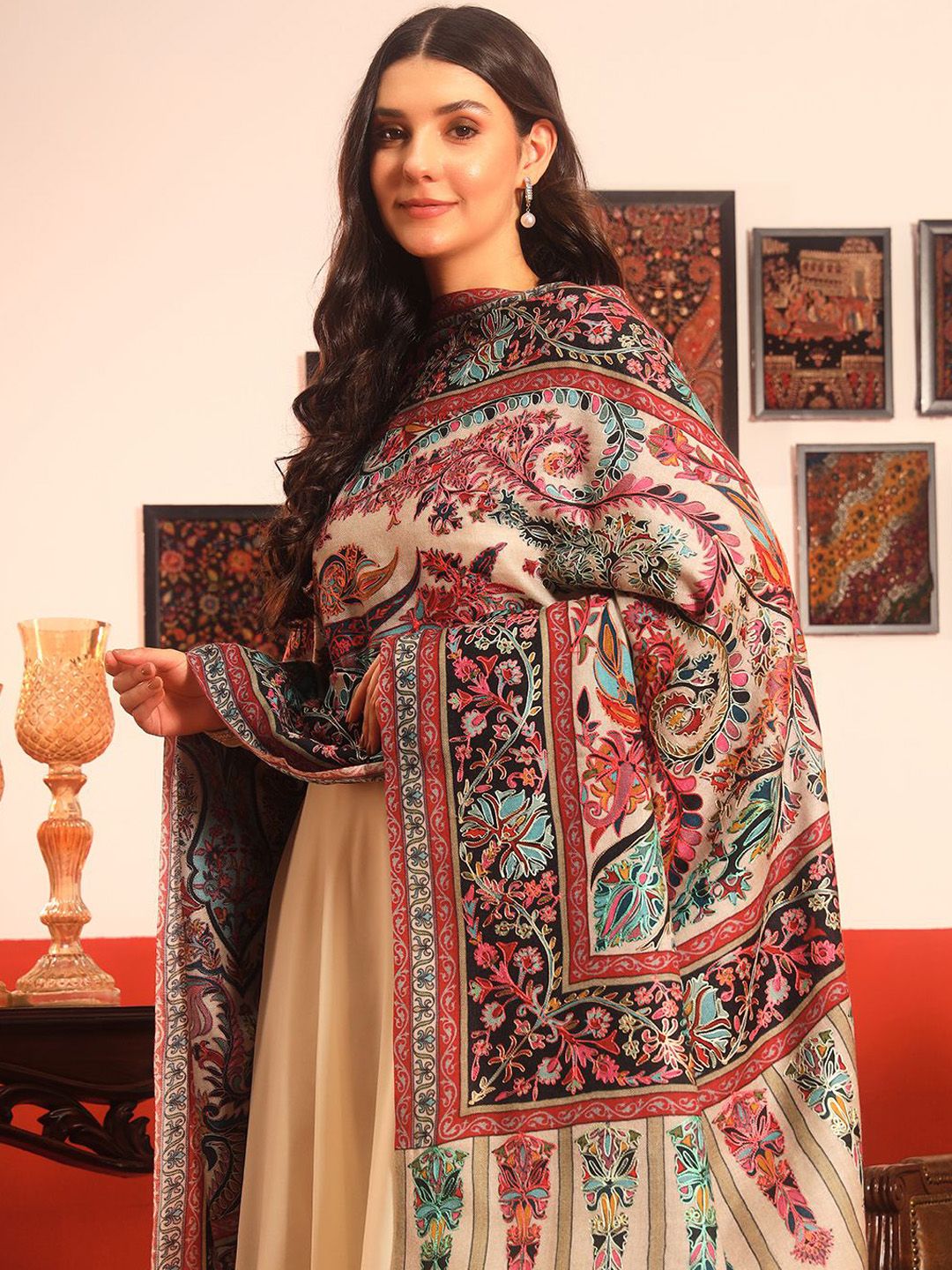 Dhiyona PA Floral Printed Pure Wool Shawl