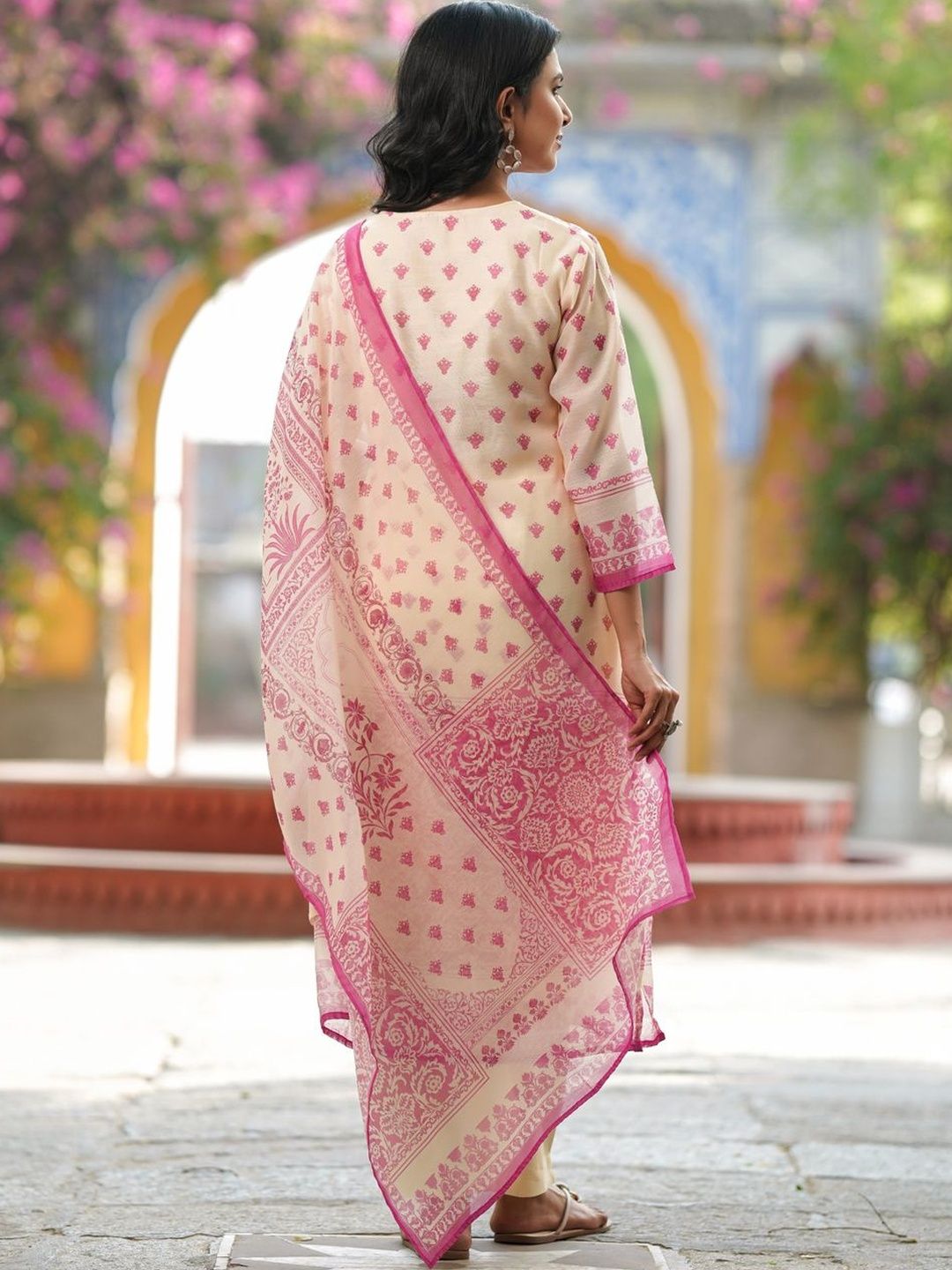 Dhiyona RR Women's Ethnic Motifs Printed Kurta with Trousers & Dupatta