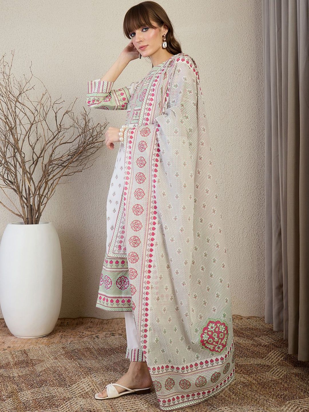 Women Ethnic Motifs Printed Cotton Kurta with Trousers & Dupatta