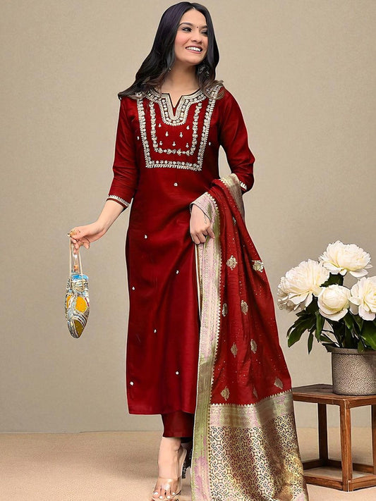 Dhiyona SN Women's Floral Embroidered Cotton Kurta with Trousers & Dupatta