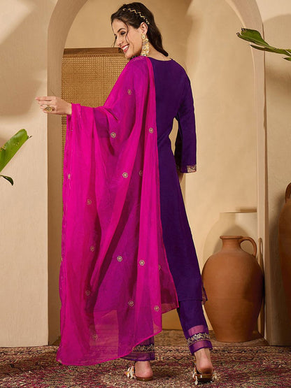 Dhiyona SN Women's Floral Yoke Design Tie-Up Neck Thread Work Silk Kurta With Trouser And Dupatta
