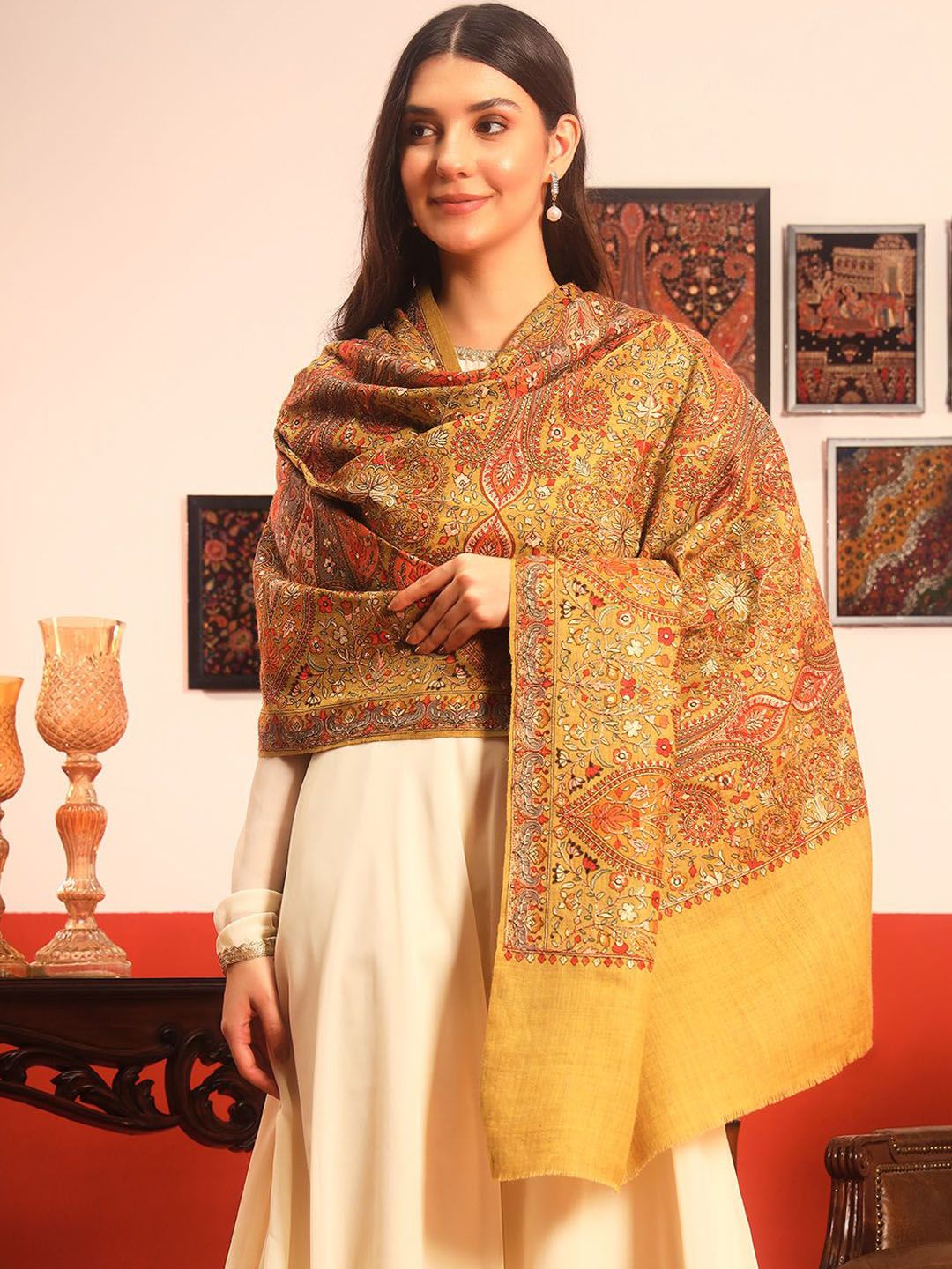 Dhiyona PA Paisley Embroidered Mahnoor Pure Wool Shawl