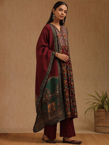 Dhiyona SO Women's Floral Printed V-Neck Thread Work Kurta With Palazzos & Dupatta