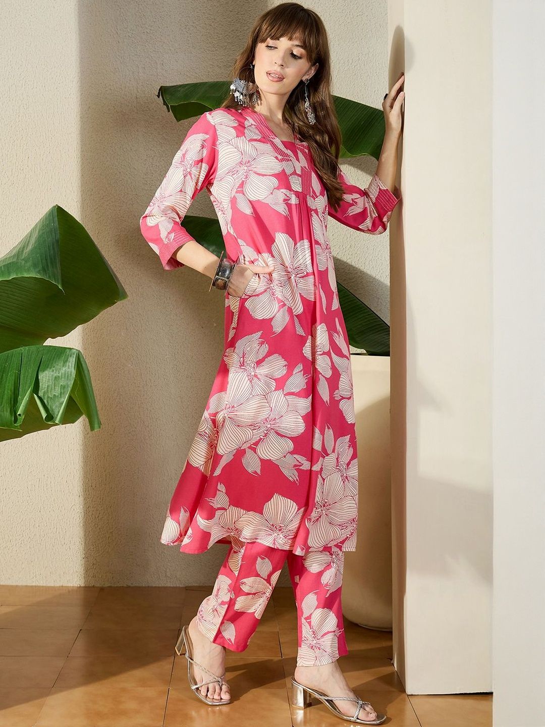 Women Pink Printed A-Line Kurta Trousers Set