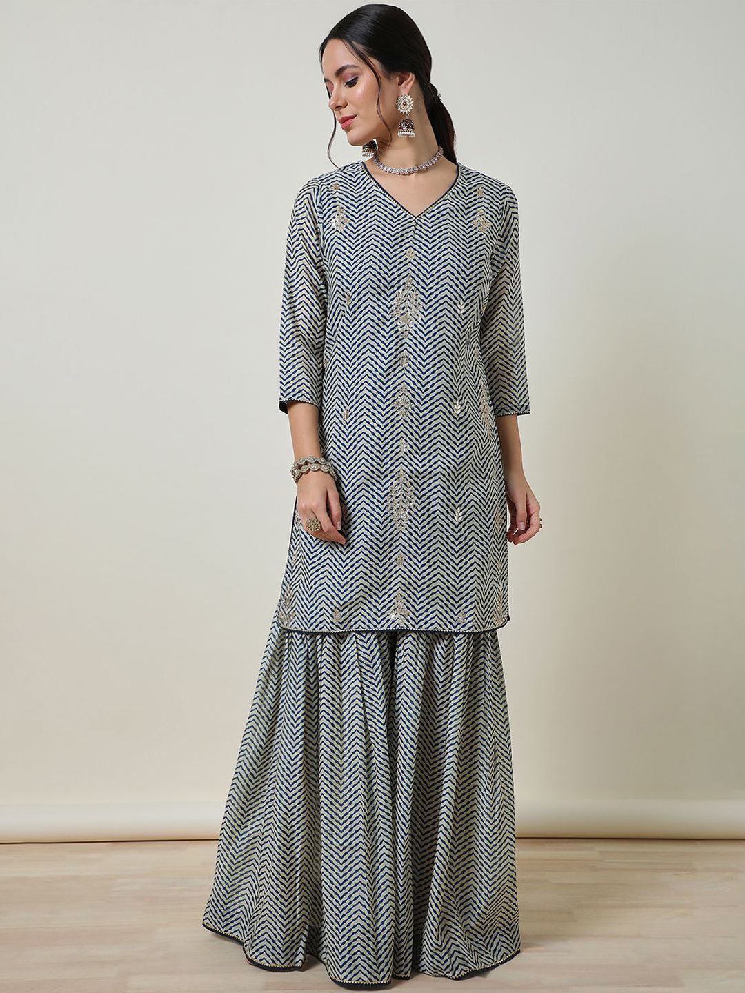 Dhiyona SO Women's Women Printed Regular Gotta Patti Chanderi Silk Kurta with Sharara & With Dupatta