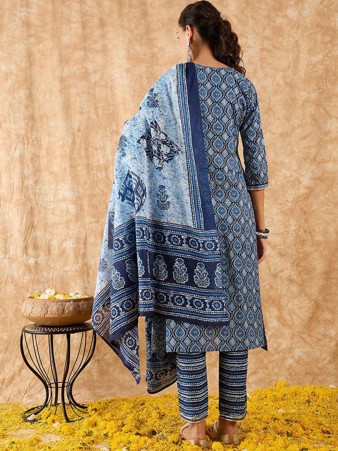 Ethnic Motifs Printed Straight Gotta Patti Kurta with Trousers & Dupatta