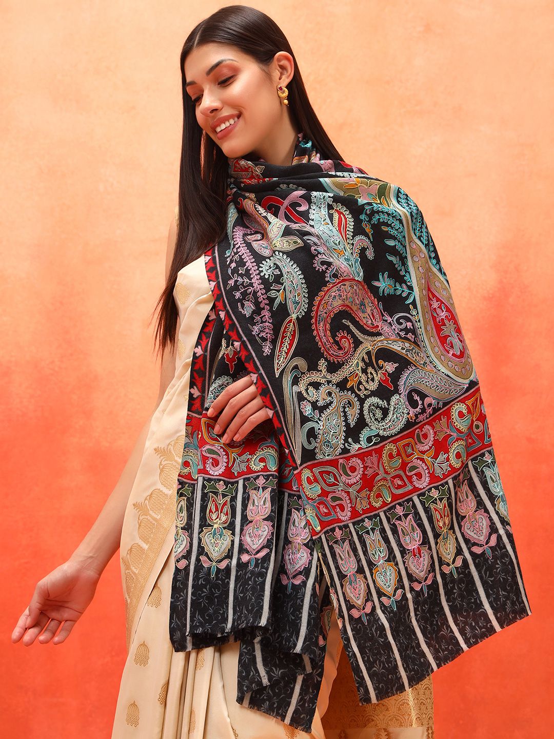 Dhiyona PA Ethnic Motifs Embroidered Woolen Shawl