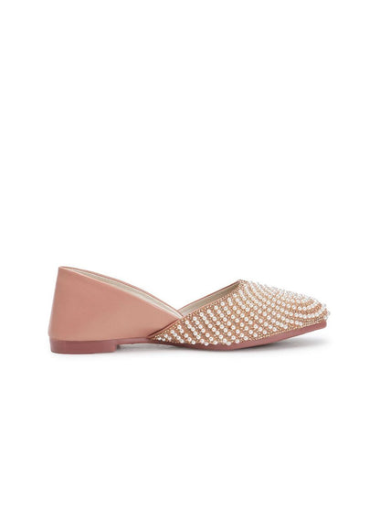 Dhiyona AK Women Embellished Ballerinas