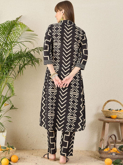 Women Printed Regular Pure Cotton Kurta With Trousers Kurta Sets