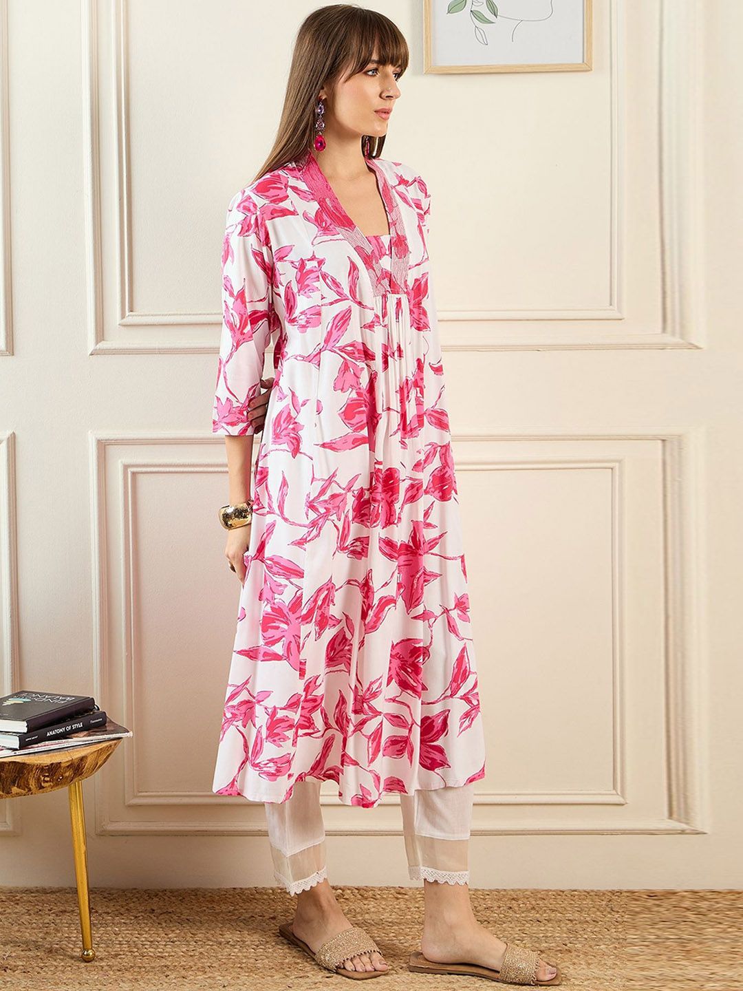 Dhiyona IE Floral Printed Anarkali Kurta