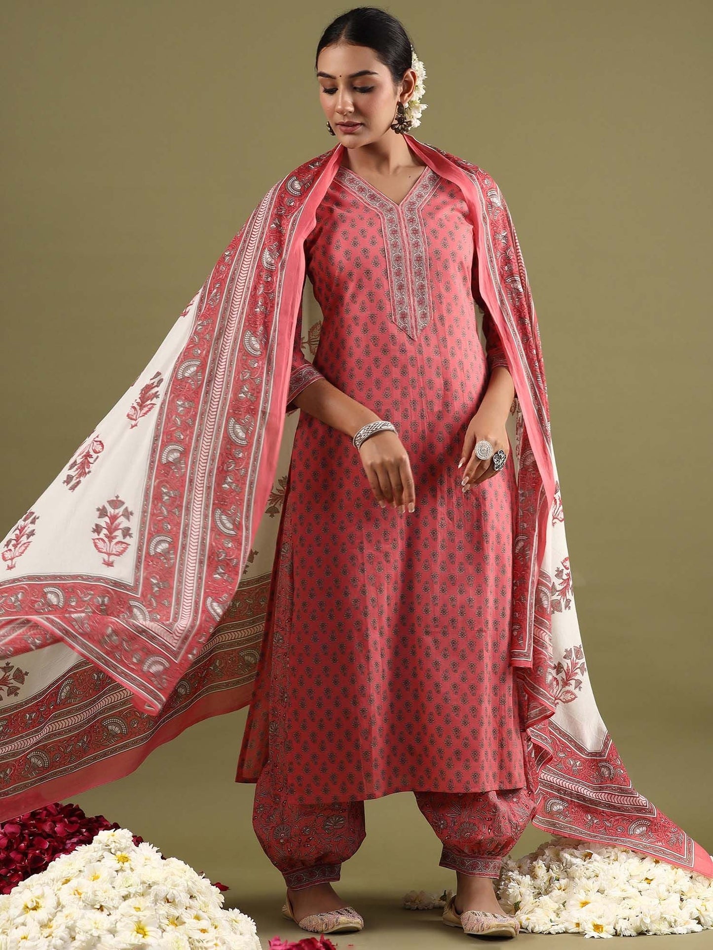 Dhiyona IE Ethnic Motifs Printed Regular Pure Cotton Kurta with Salwar & Dupatta