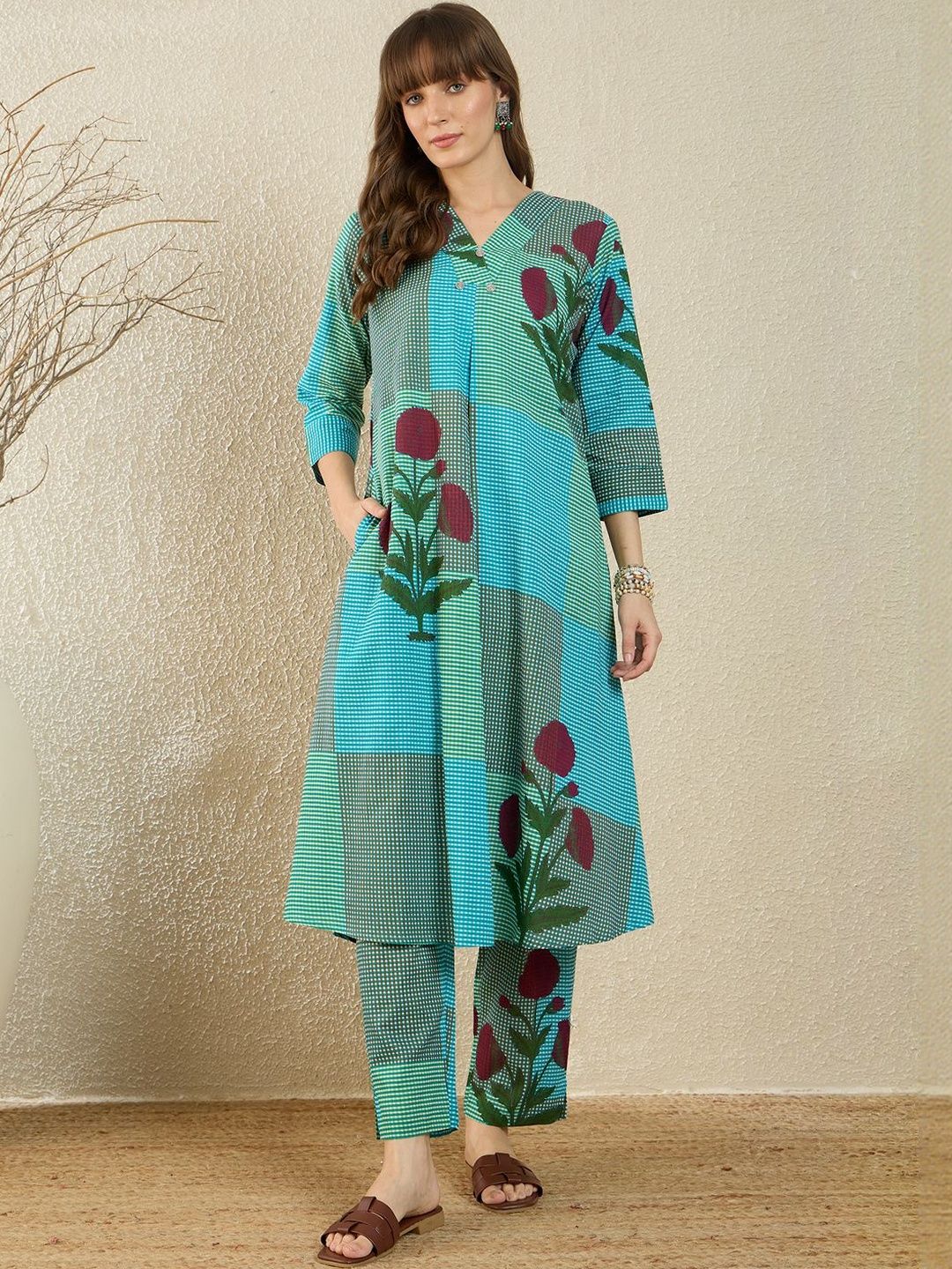 Dhiyona IE Printed V-Neck Three-Quarter Sleeves Pure Cotton Tunic And Trousers