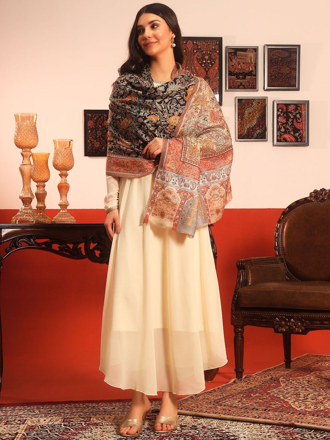 Dhiyona PA Floral And Paisley Kalamkari Printed Thread Work Woollen & Silk Shawl
