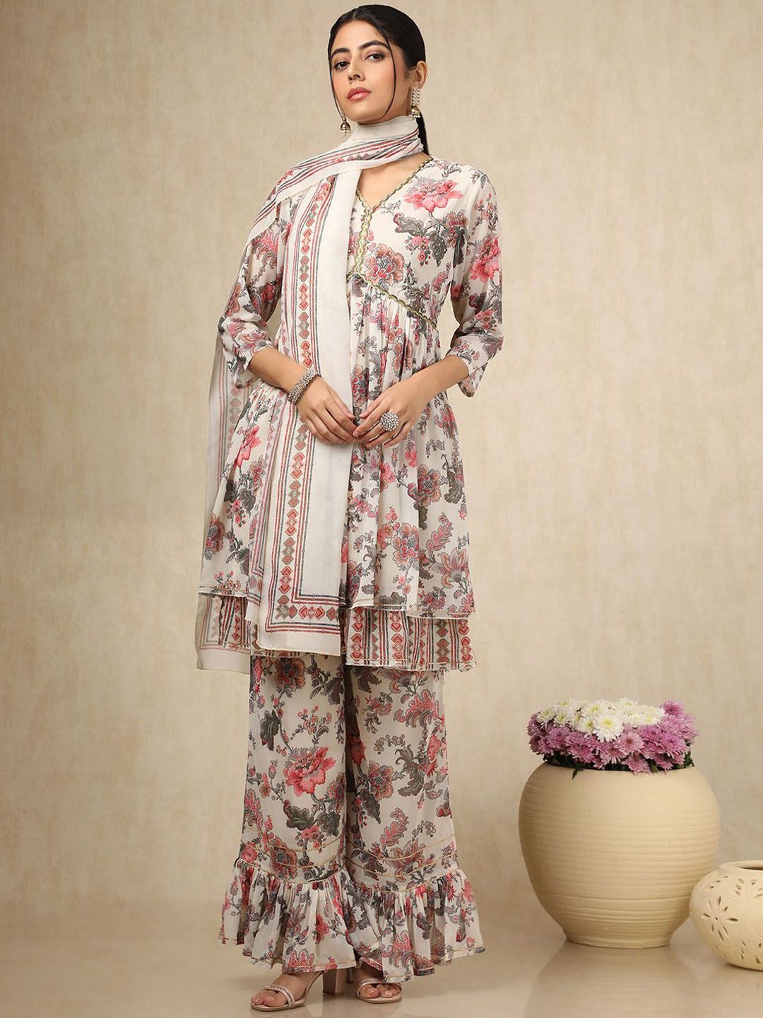 Dhiyona SO Women's Floral Printed V-Neck Empire Thread Work Georgette Kurta With Palazzo & Dupatta