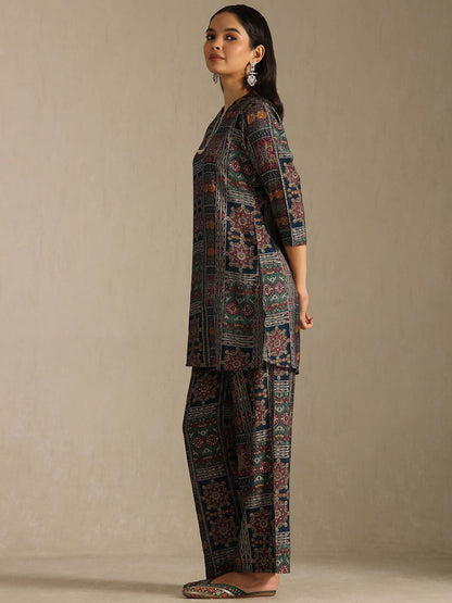 Dhiyona SO Women's Women Ethnic Motifs Printed Regular Thread Work Kurta with Palazzos