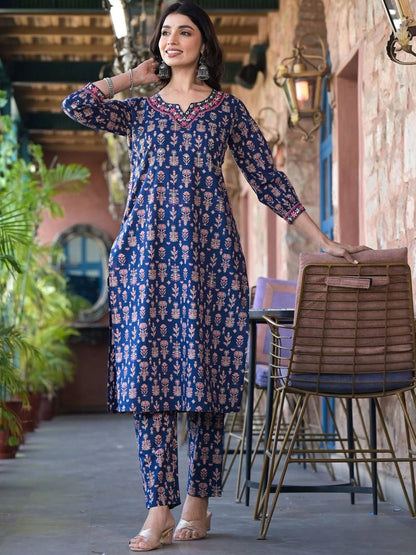 Dhiyona VA Women'sFloral Printed Regular Pure Cotton Straight Kurta with Trousers & With Dupatta