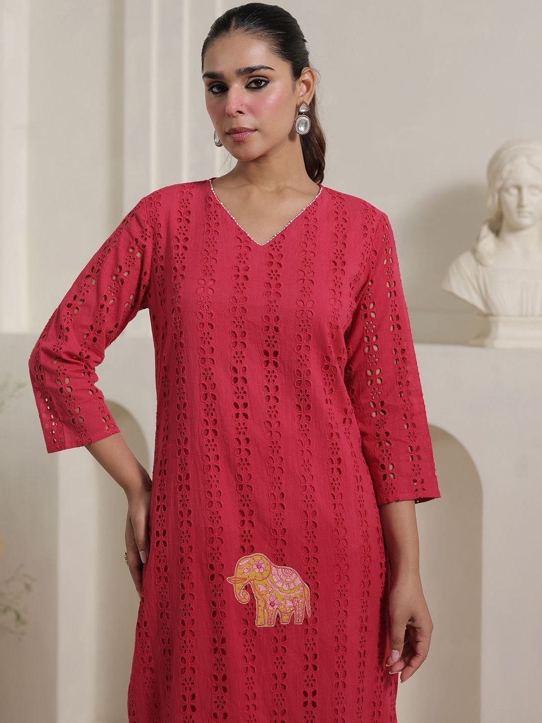 Women Ethnic Motifs Printed Pure Cotton Kurta with Trouser