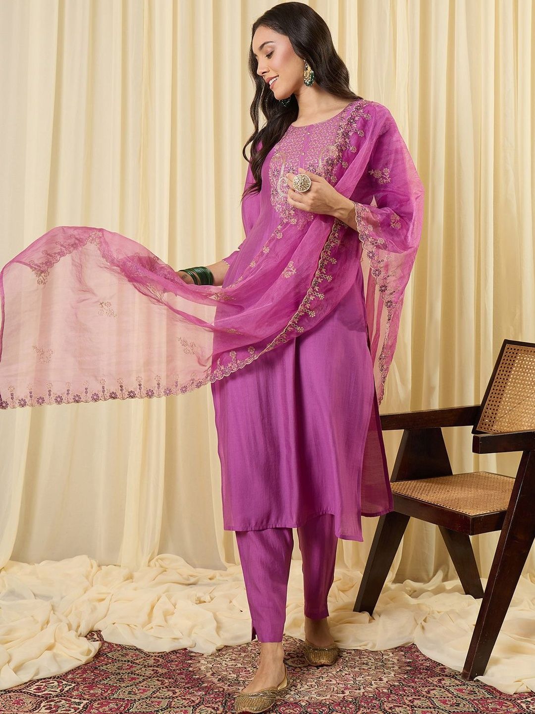 Women Ethnic Motifs Embroidered Regular Thread Work Kurta with Trousers & With Dupatta