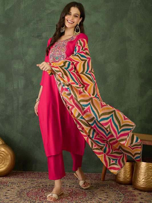 Dhiyona KL Women Ethnic Motifs Embroidered Kurta with Trousers & Dupatta