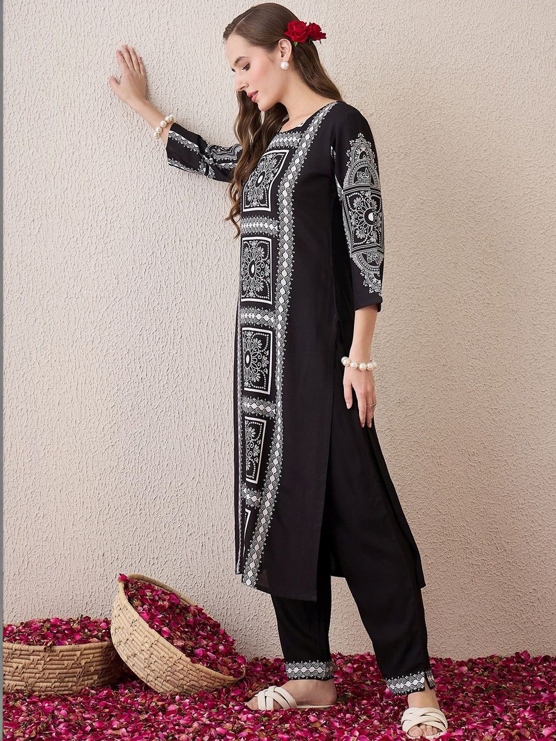Women Kurta Sets