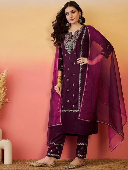 Dhiyona SN Women's Floral Zari Embroidered Notch Neck Straight Kurta With Trousers & Dupatta