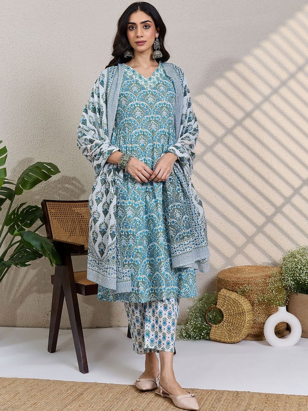 Dhiyona IE Women Ethnic Motifs Printed Regular Thread Work Pure Cotton Kurta with Trousers & With Dupatta