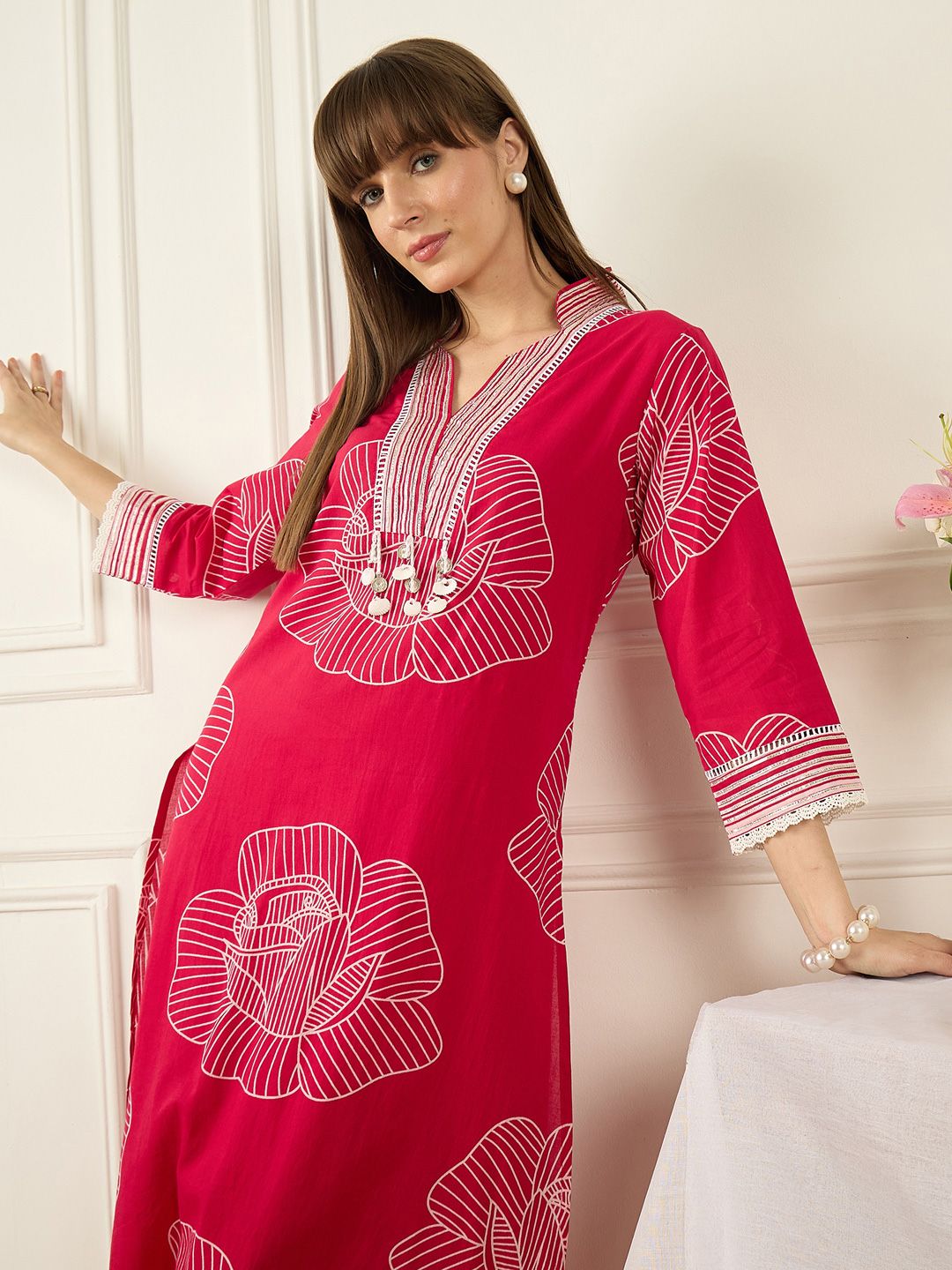 Dhiyona IE Printed V-Neck Three-Quarter Sleeves Pure Cotton Tunic And Trousers